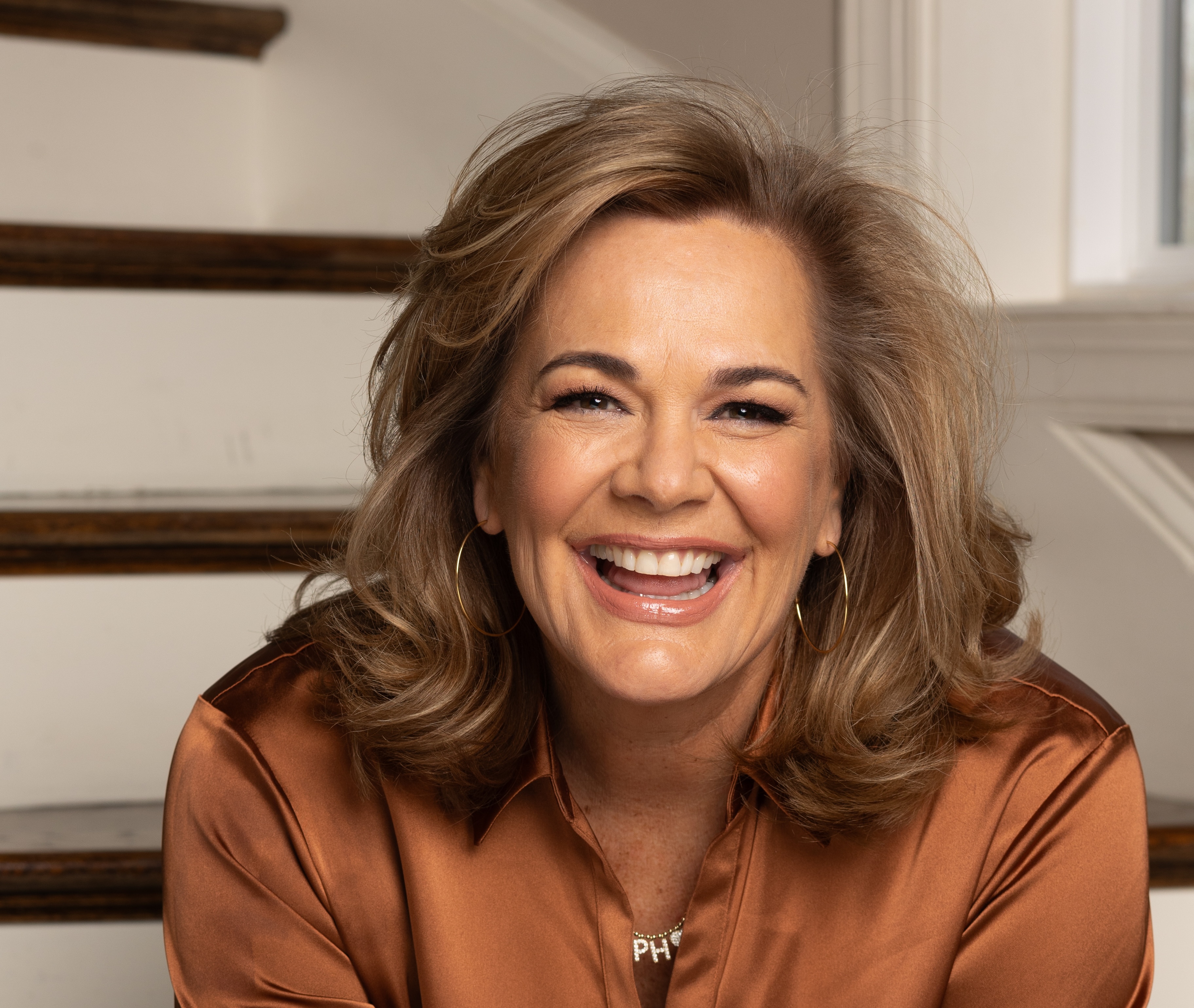 Headshot of Lisa Harper
